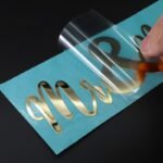 ⁦طباعة ستيكرات ذهبي  او فضي UV DTF  حسب التصميم⁩ - الصورة ⁦6⁩